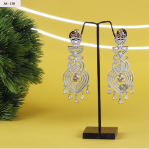 AD_EARRING_139